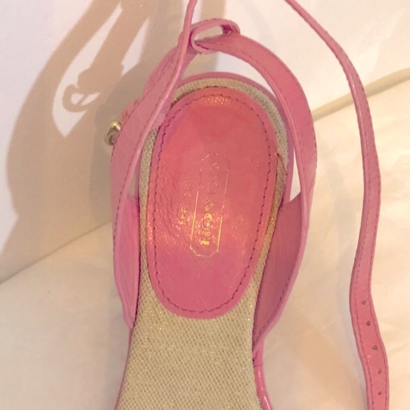 Coach pink cork wedge sandals. - Picture 4 of 7